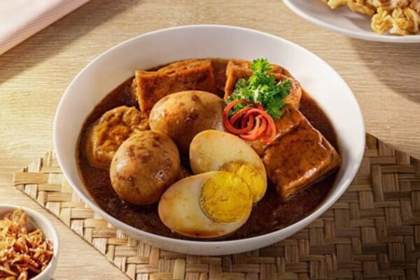 Semur Telur